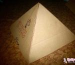 Картонные пирамиды: как склеить пирамиду из картона?